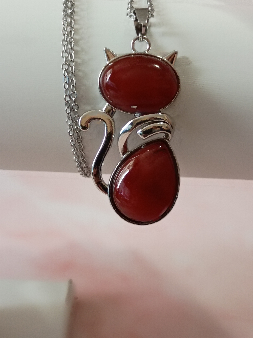 Red Agate Natural Crystal Gemstone Cat Pendant Necklace 18in - Silver Tone